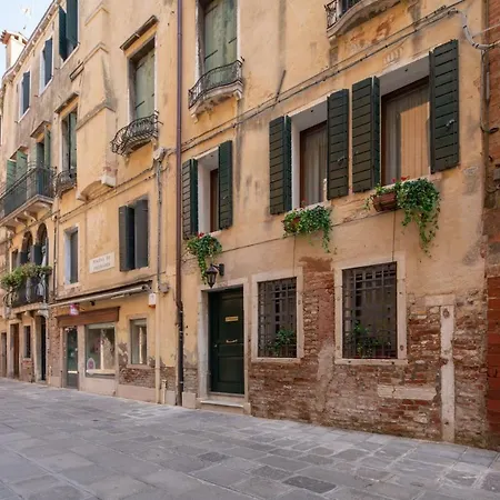 Appartamento San Marco 1658 *
